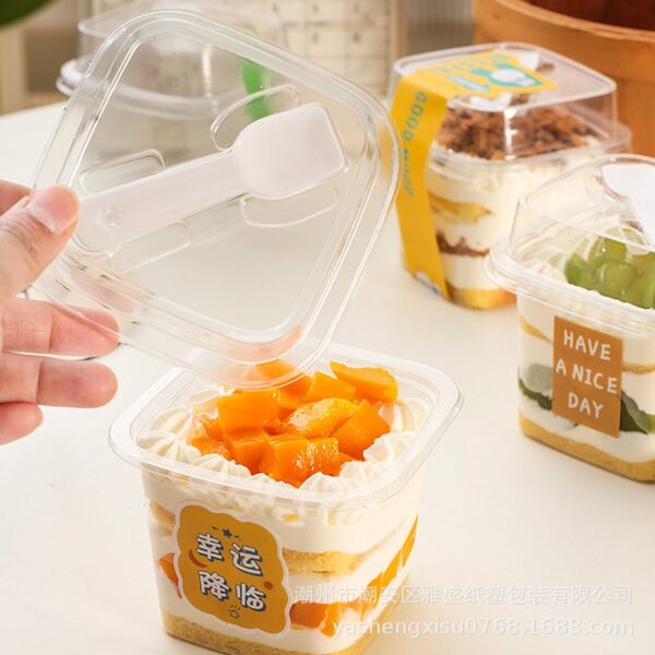 400ml Deli Container with Clear Cover and  Spoon (25pcs/pack)